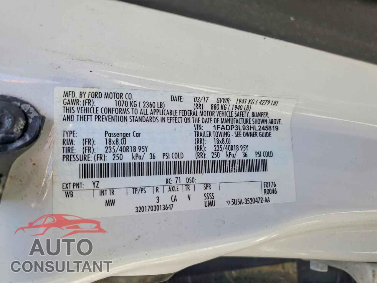 FORD FOCUS 2017 - 1FADP3L93HL245819