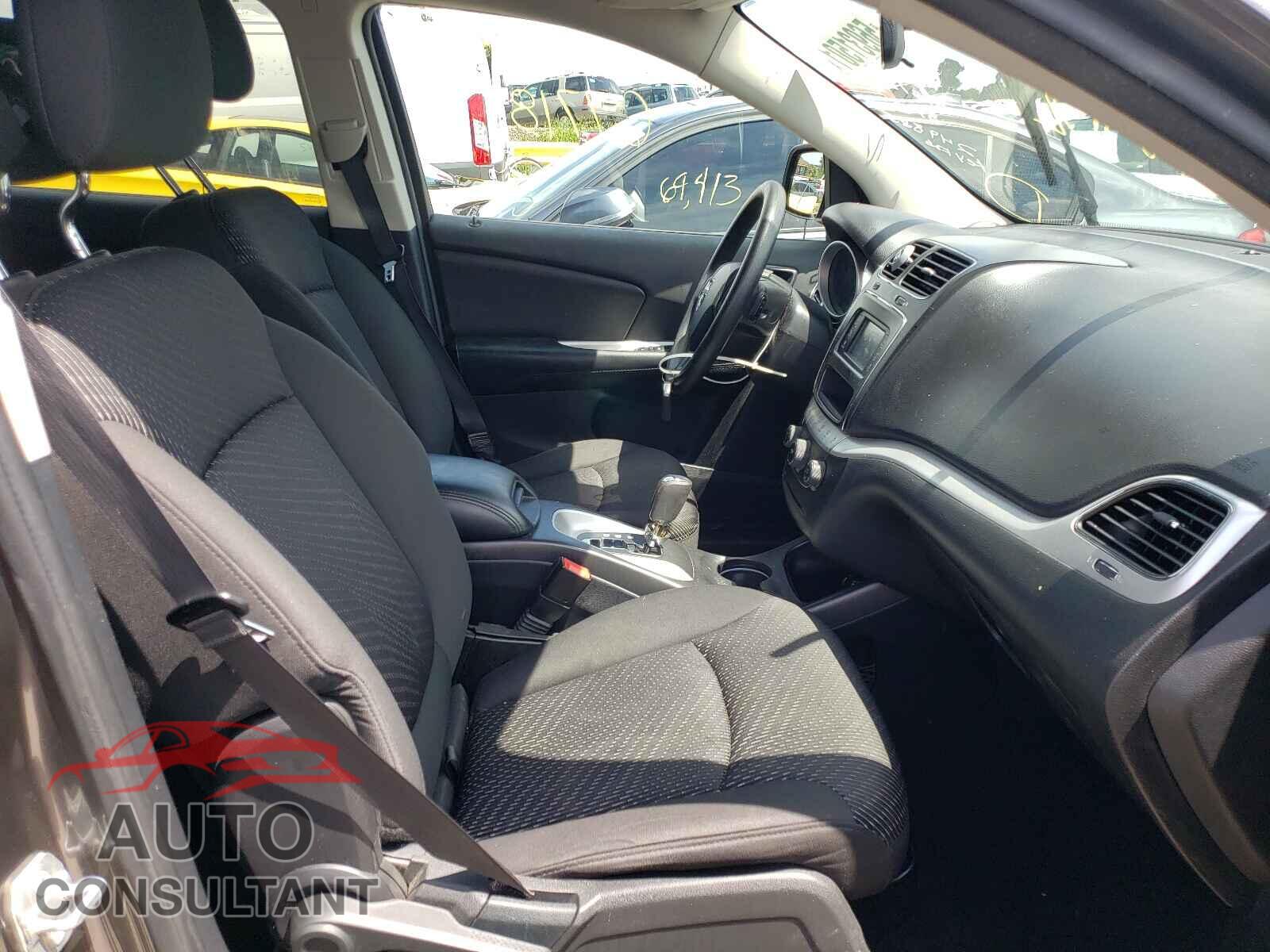 DODGE JOURNEY 2017 - 3C4PDCBG4HT511109