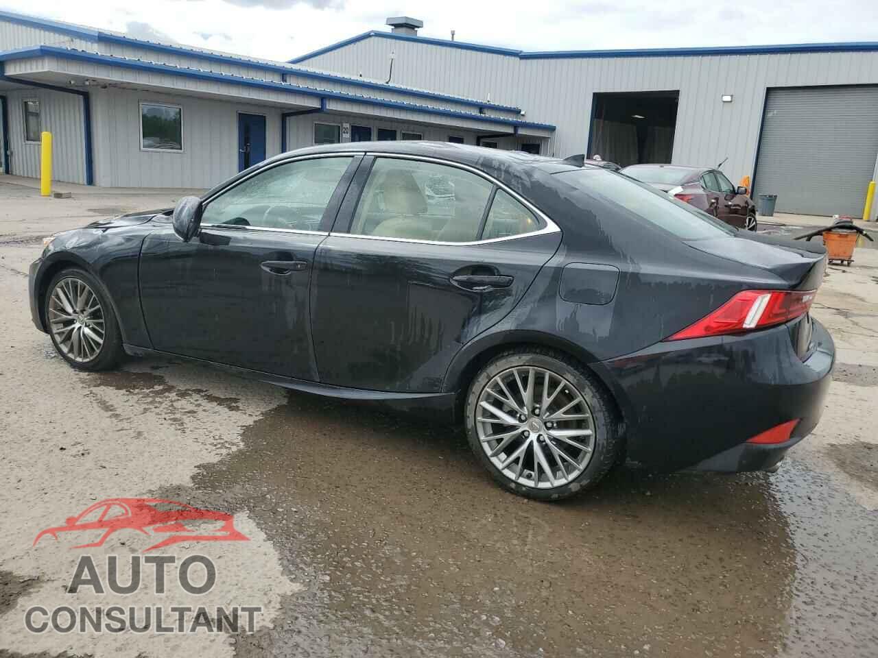 LEXUS IS 2014 - JTHCF1D21E5000577