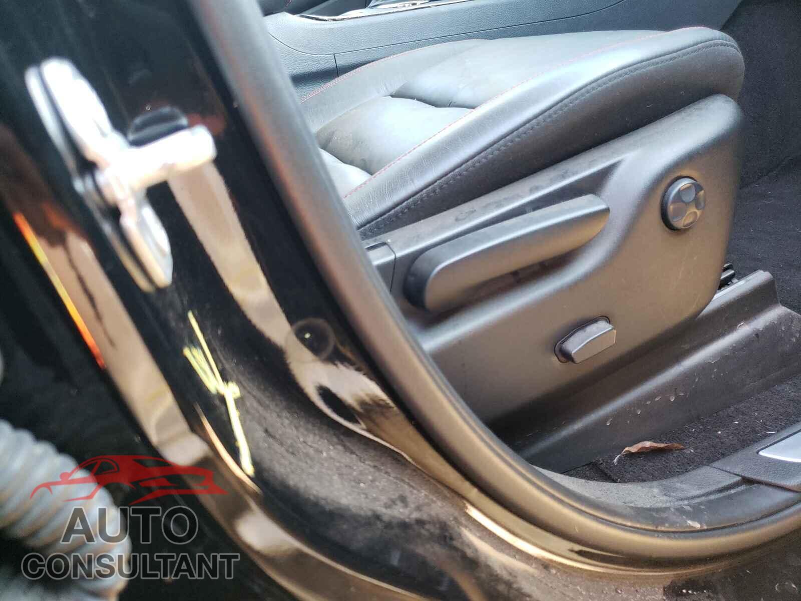 DODGE DURANGO 2018 - 1C4RDJDG9JC346606