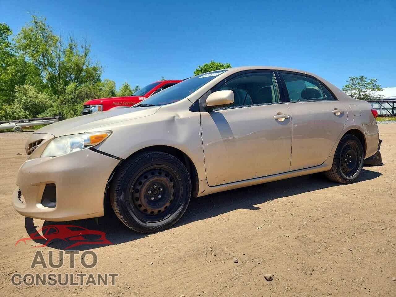 TOYOTA COROLLA 2013 - 2T1BU4EE7DC981643