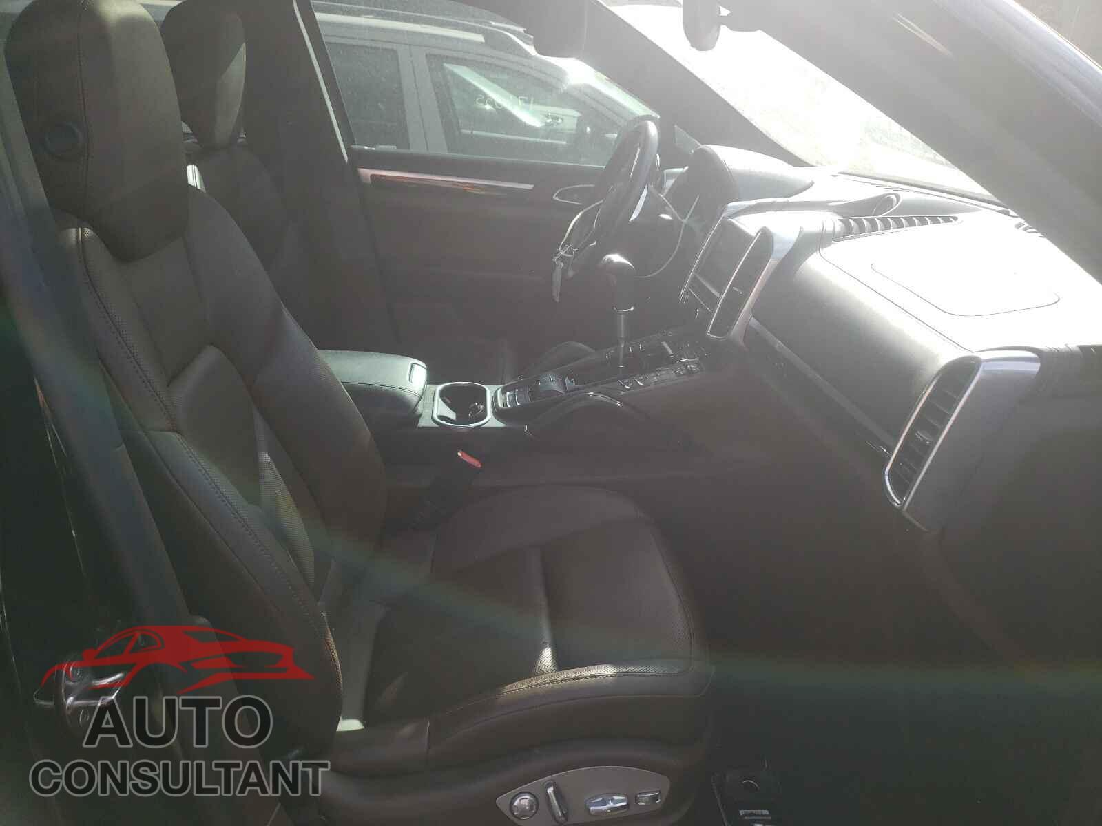 PORSCHE CAYENNE 2016 - WP1AE2A2XGLA64281