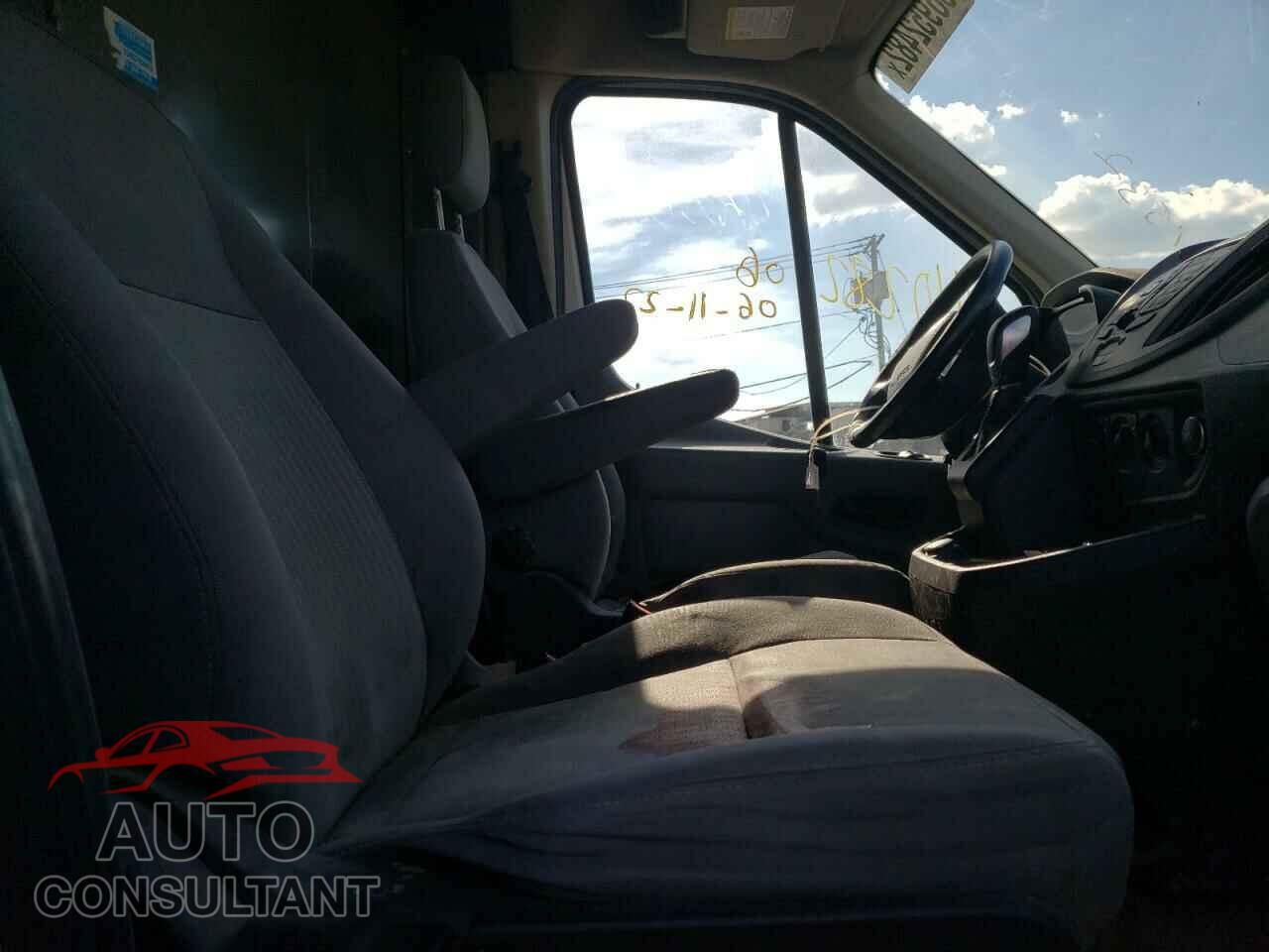 FORD TRANSIT 2017 - 1FTBW3XM0HKB53219
