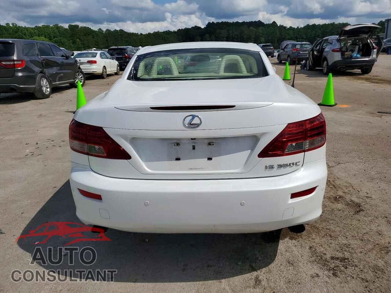 LEXUS IS 2013 - JTHFE2C22D2509679