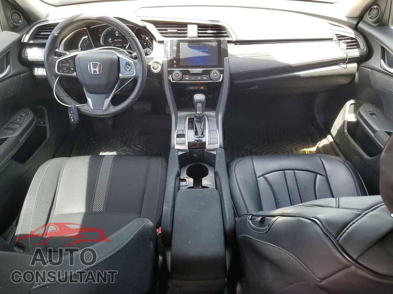 HONDA CIVIC 2017 - 19XFC2F70HE059876