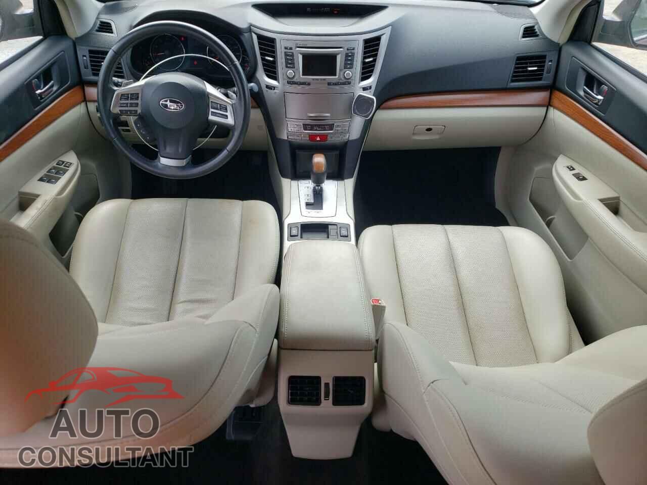 SUBARU OUTBACK 2013 - 4S4BRDJC9D2276892