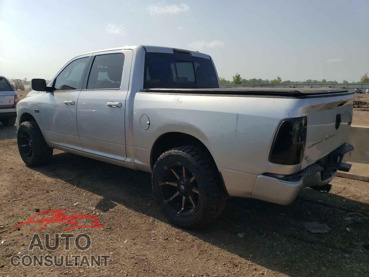 DODGE RAM 1500 2012 - 1C6RD7MT5CS304773