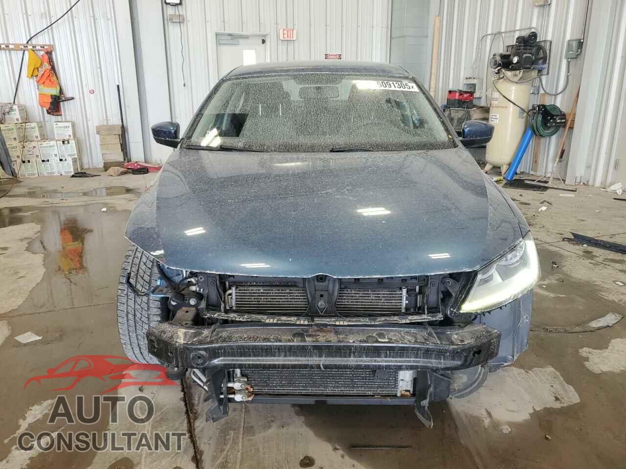 VOLKSWAGEN JETTA 2017 - 3VW2B7AJ3HM339019