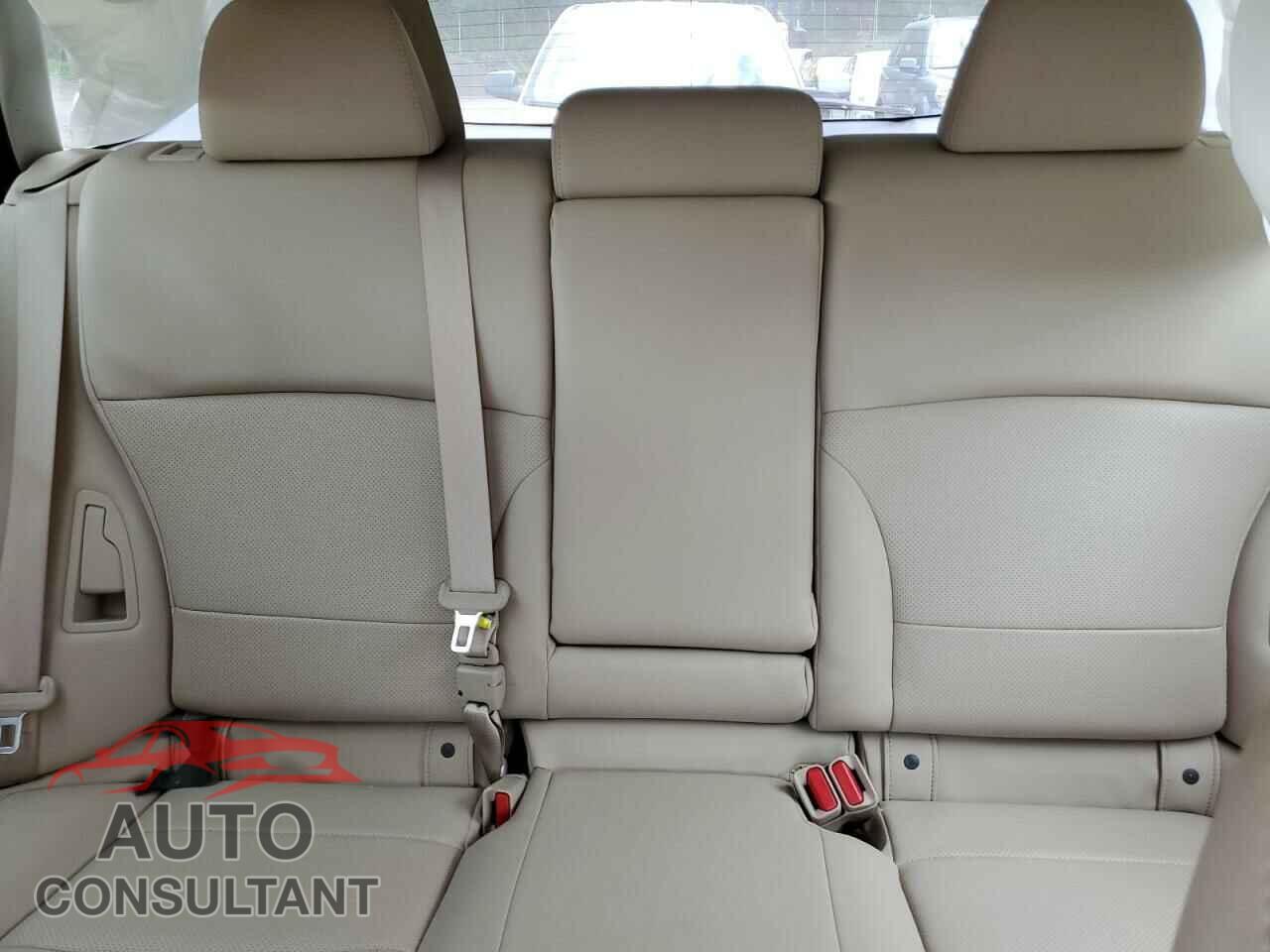 SUBARU OUTBACK 2017 - 4S4BSANC1H3233760