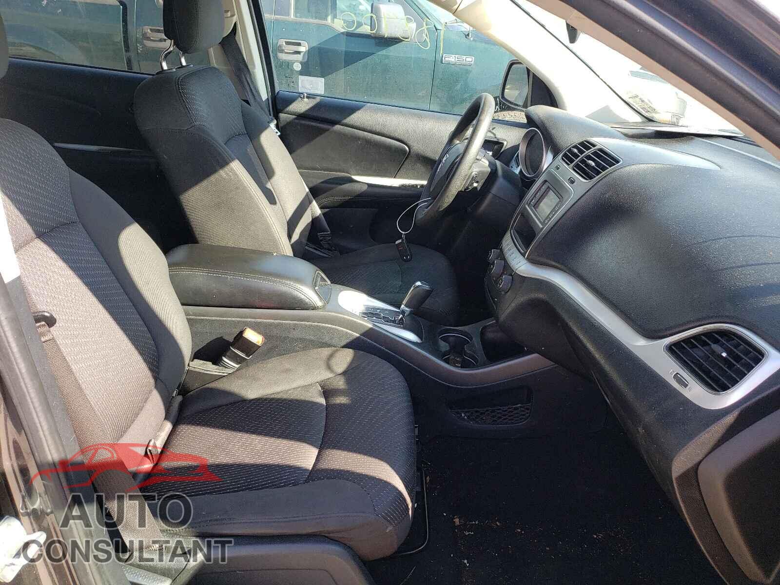 DODGE JOURNEY 2017 - 3C4PDCBG3HT571608