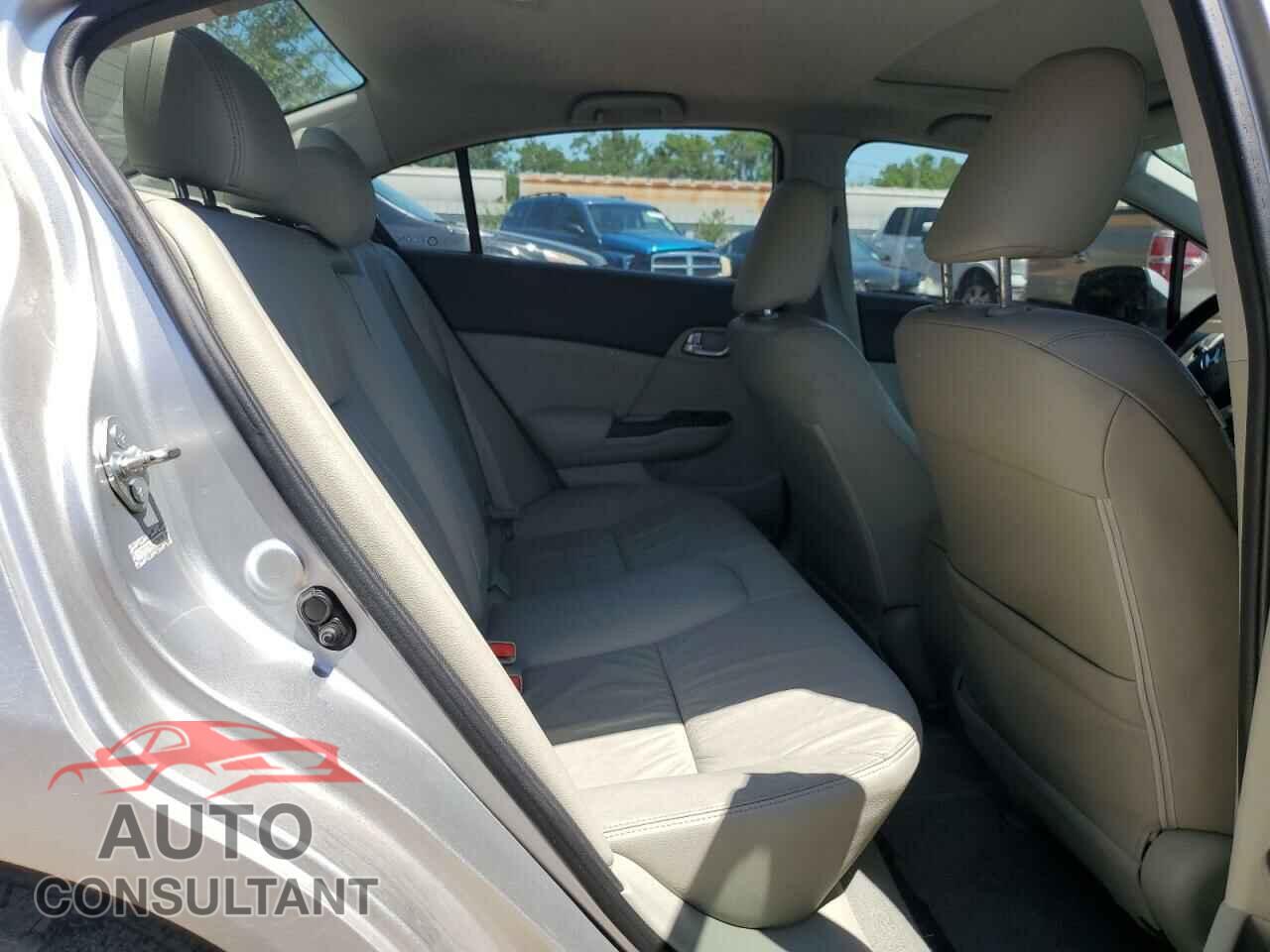 HONDA CIVIC 2012 - 2HGFB2F96CH328899