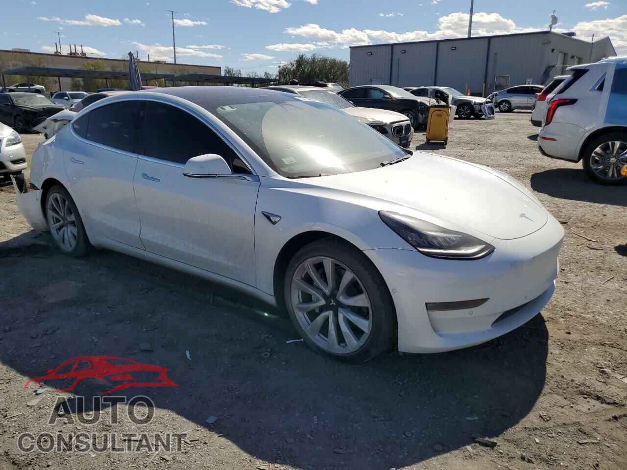 TESLA MODEL 3 2018 - 5YJ3E1EA2JF042467