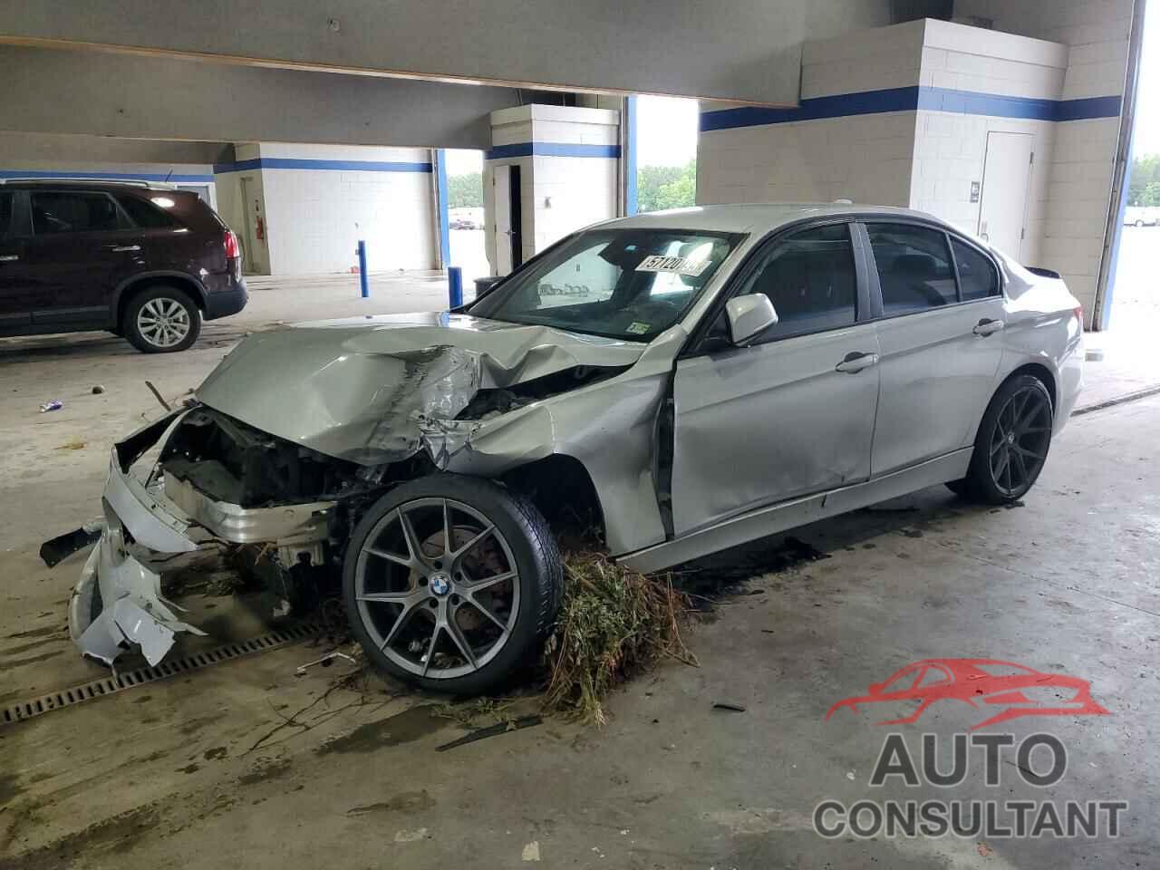BMW 3 SERIES 2014 - WBA3B1G51ENS79965