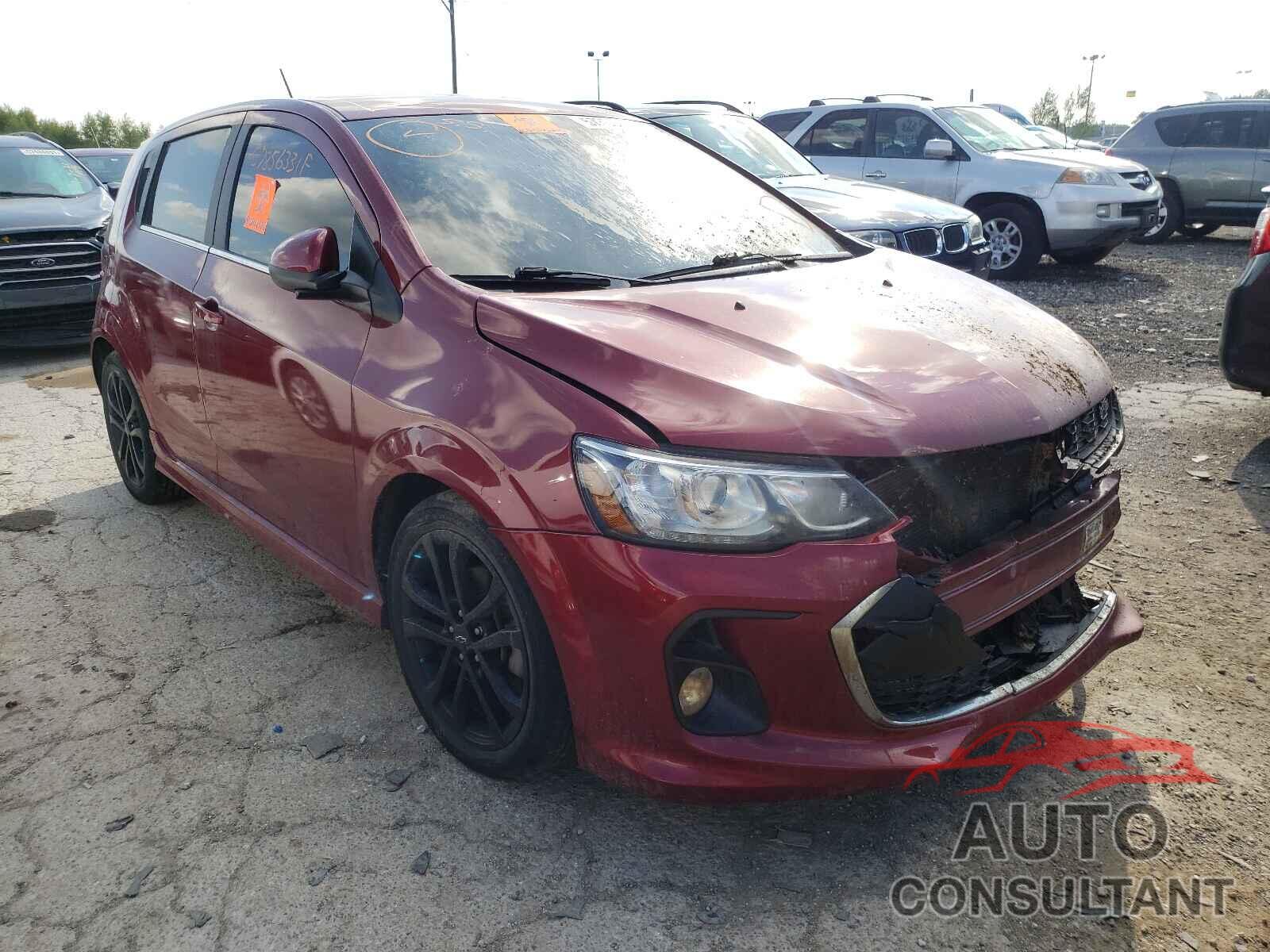 CHEVROLET SONIC 2018 - 1G1JF6SB9J4124937
