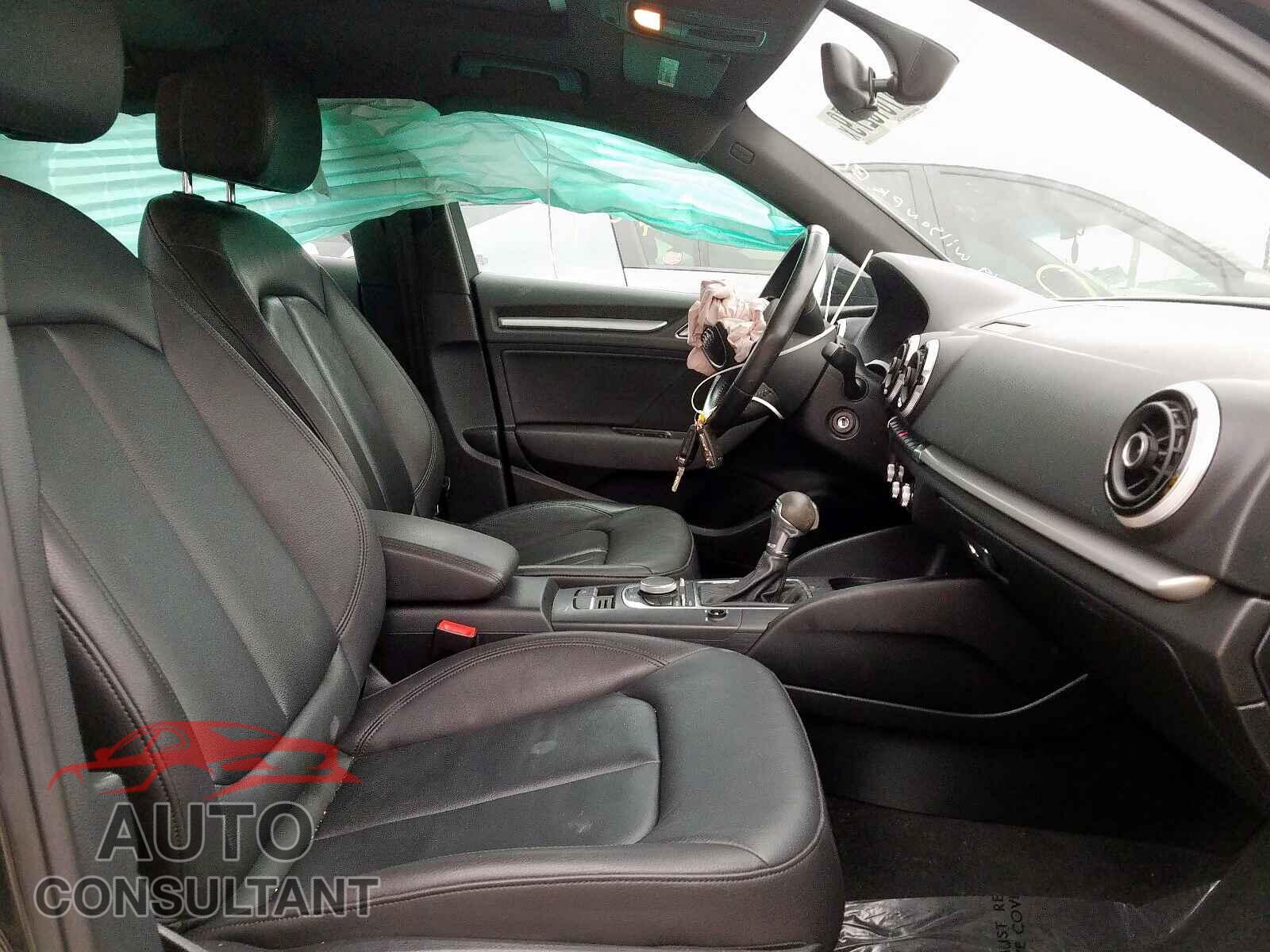 AUDI A3 2016 - WAUA7GFF0G1024675