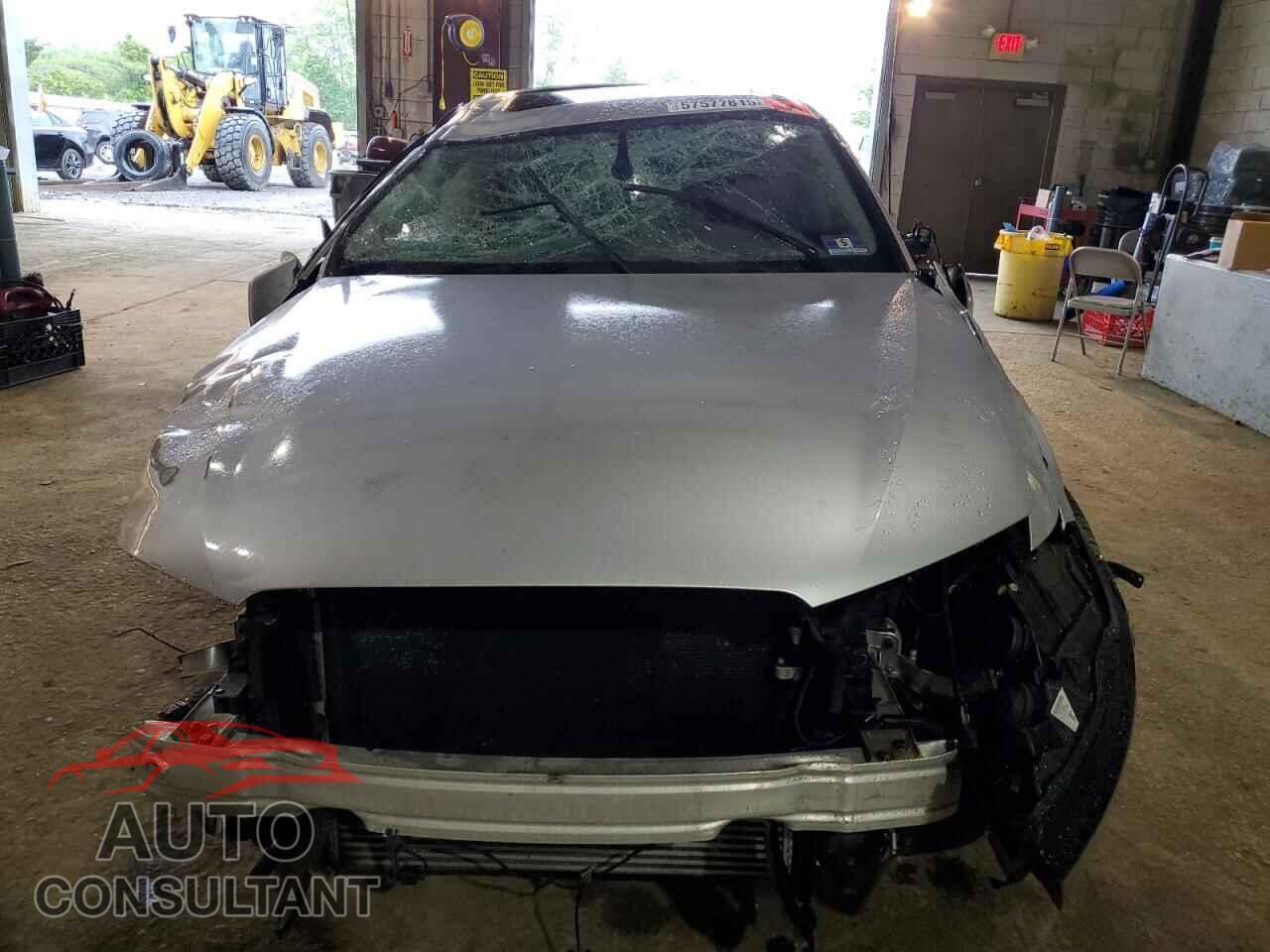 AUDI A6 2015 - WAUGFAFC8FN012264
