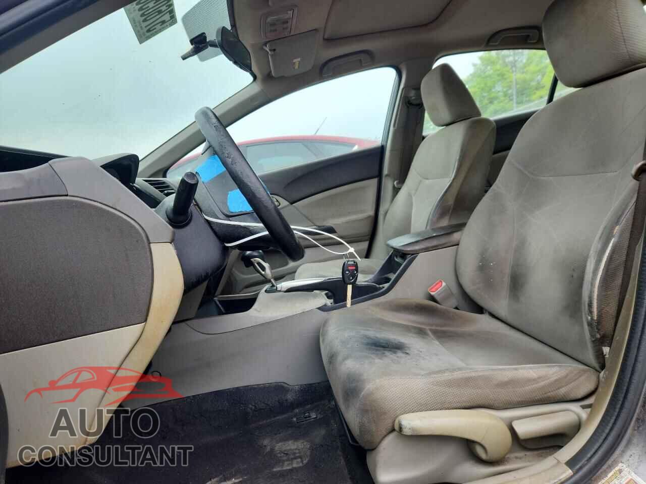 HONDA CIVIC 2012 - 2HGFB2F83CH332786