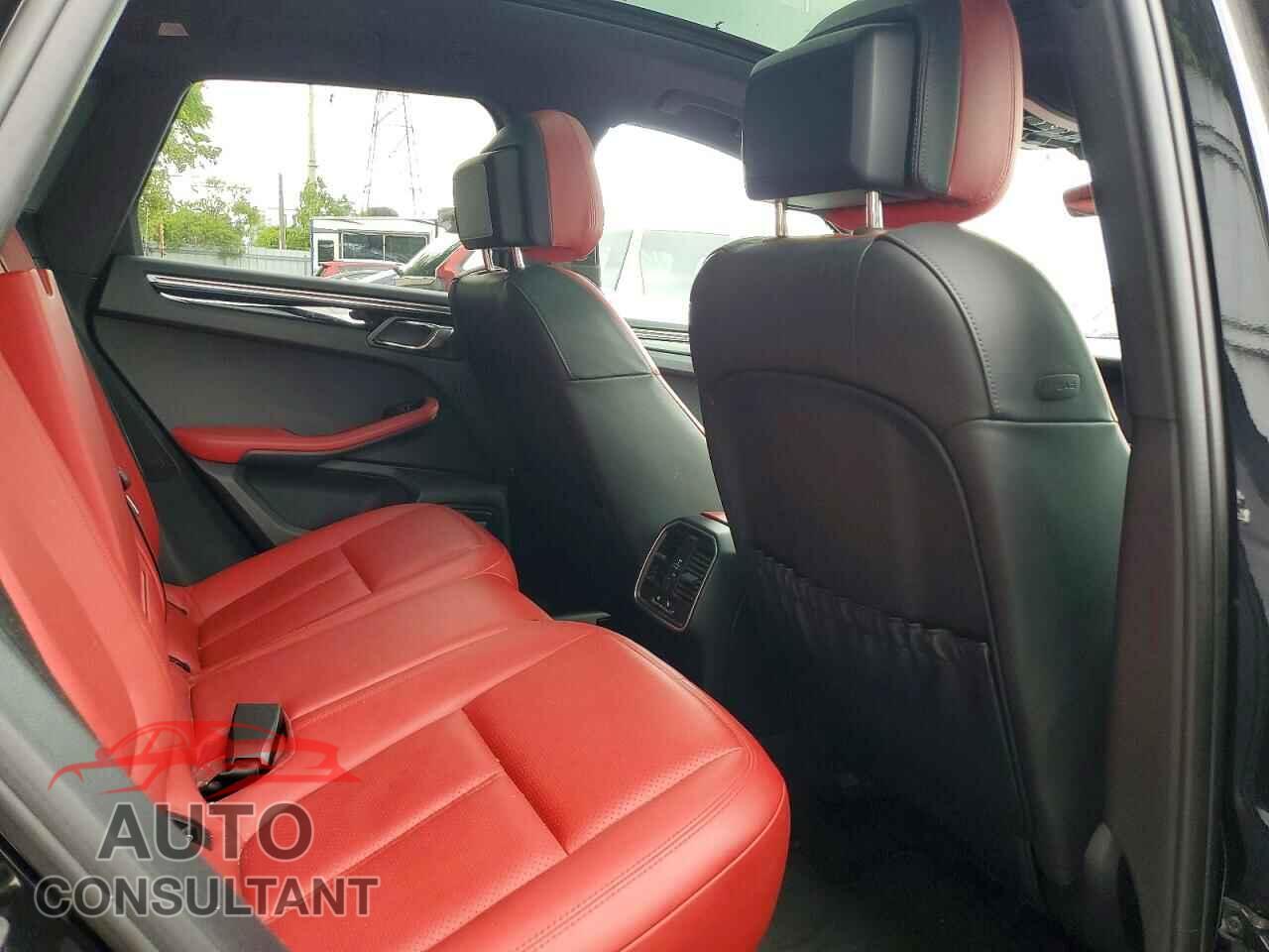 PORSCHE MACAN 2019 - WP1AB2A55KLB30926