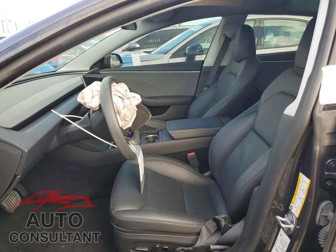 TESLA MODEL 3 2025 - 5YJ3E1EA6SF953497