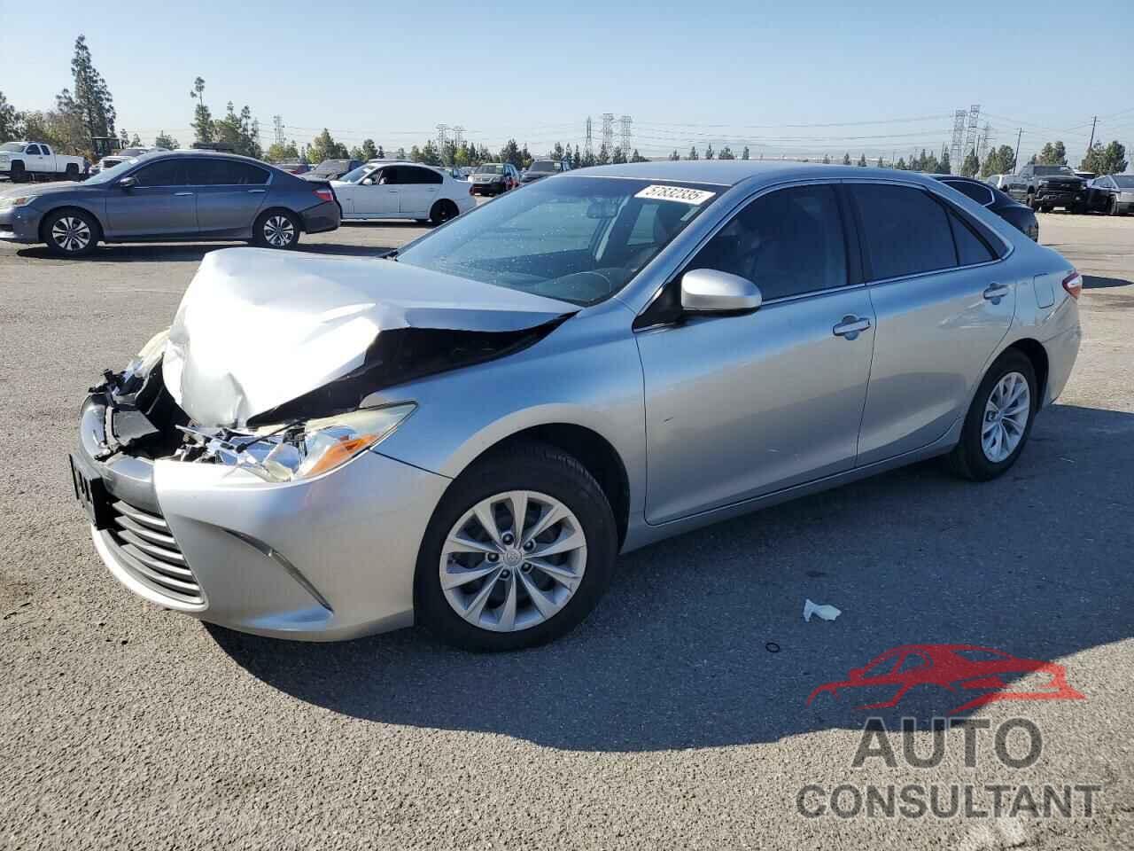 TOYOTA CAMRY 2015 - 4T4BF1FK5FR449585
