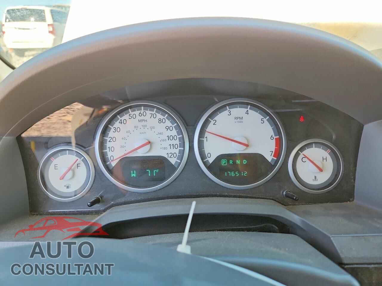 DODGE CARAVAN 2010 - 2D4RN5D10AR107679
