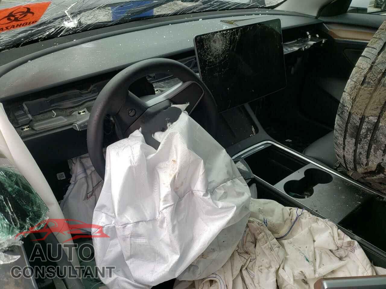 TESLA MODEL 3 2023 - 5YJ3E1EA0PF457568