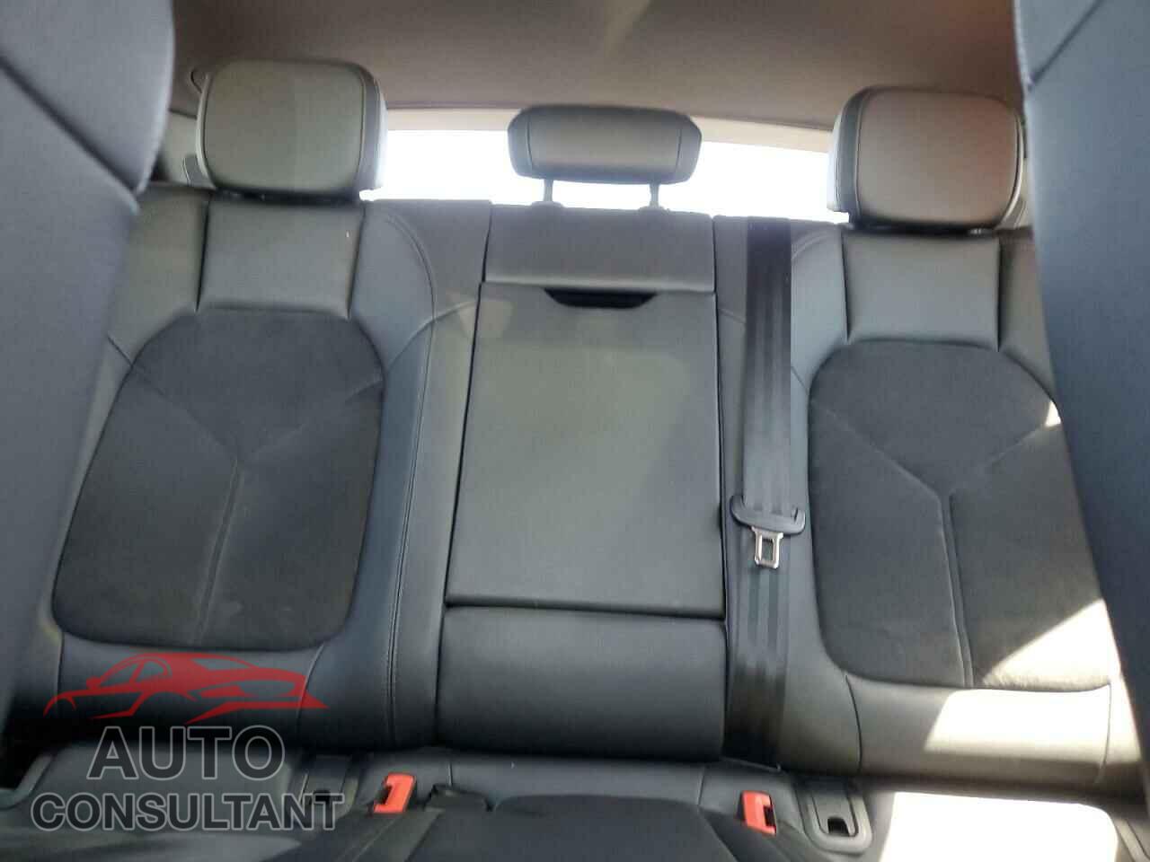 PORSCHE MACAN 2021 - WP1AA2A51MLB01817