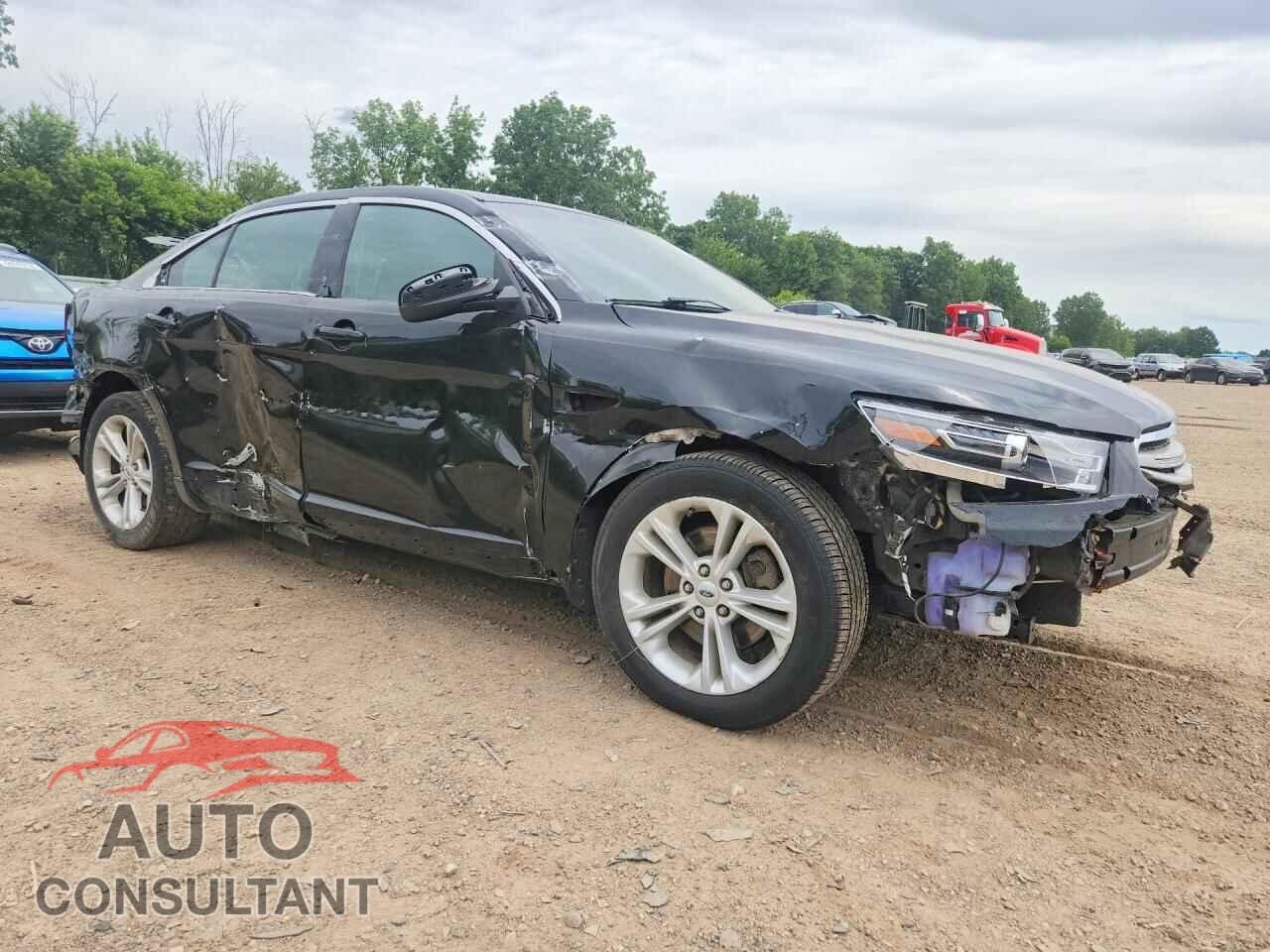 FORD TAURUS 2017 - 1FAHP2E89HG128884