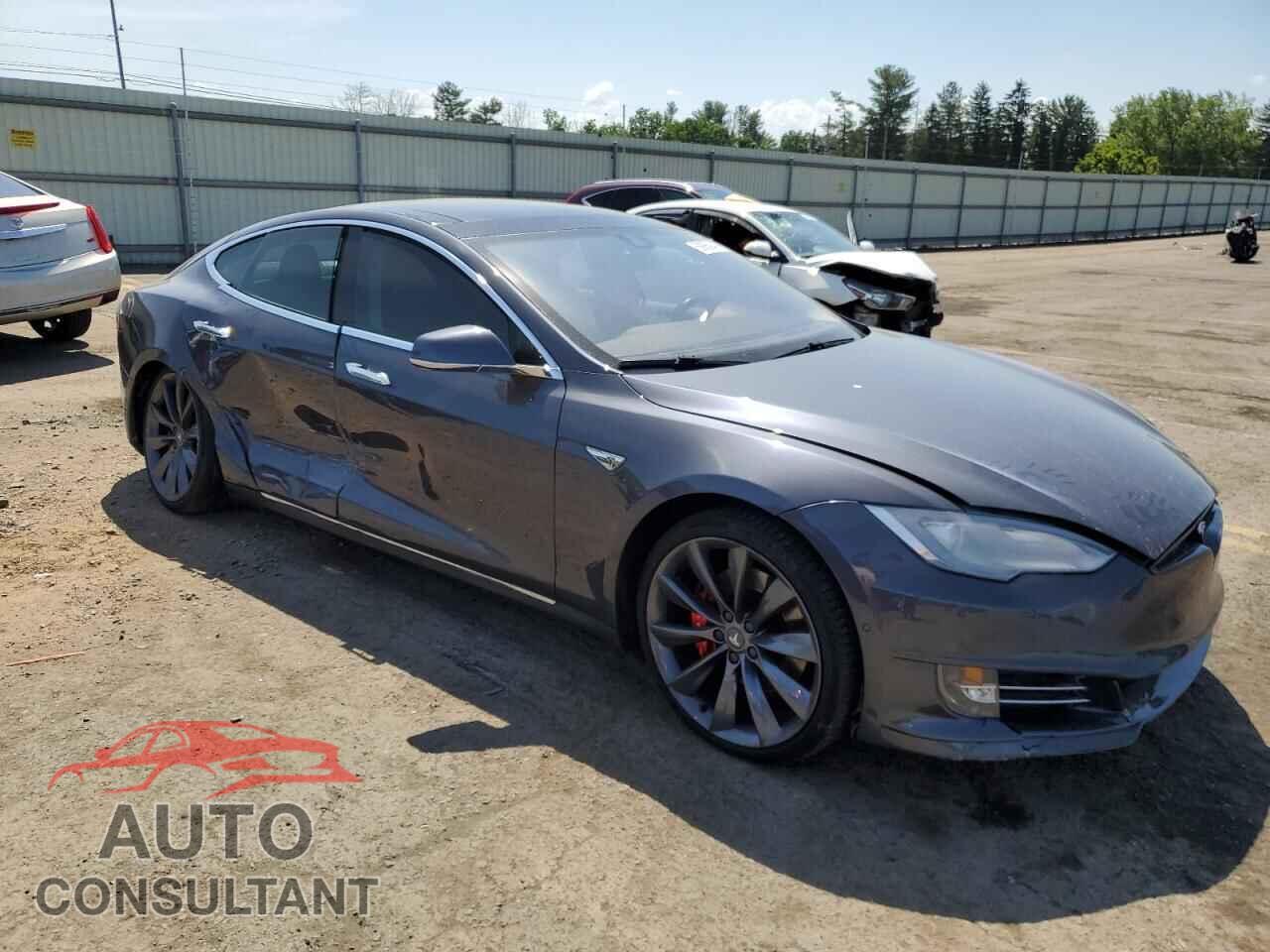 TESLA MODEL S 2014 - 5YJSA1H18EFP56760