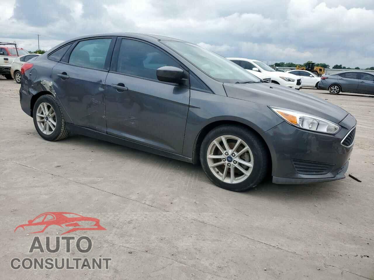 FORD FOCUS 2018 - 1FADP3FE2JL303059