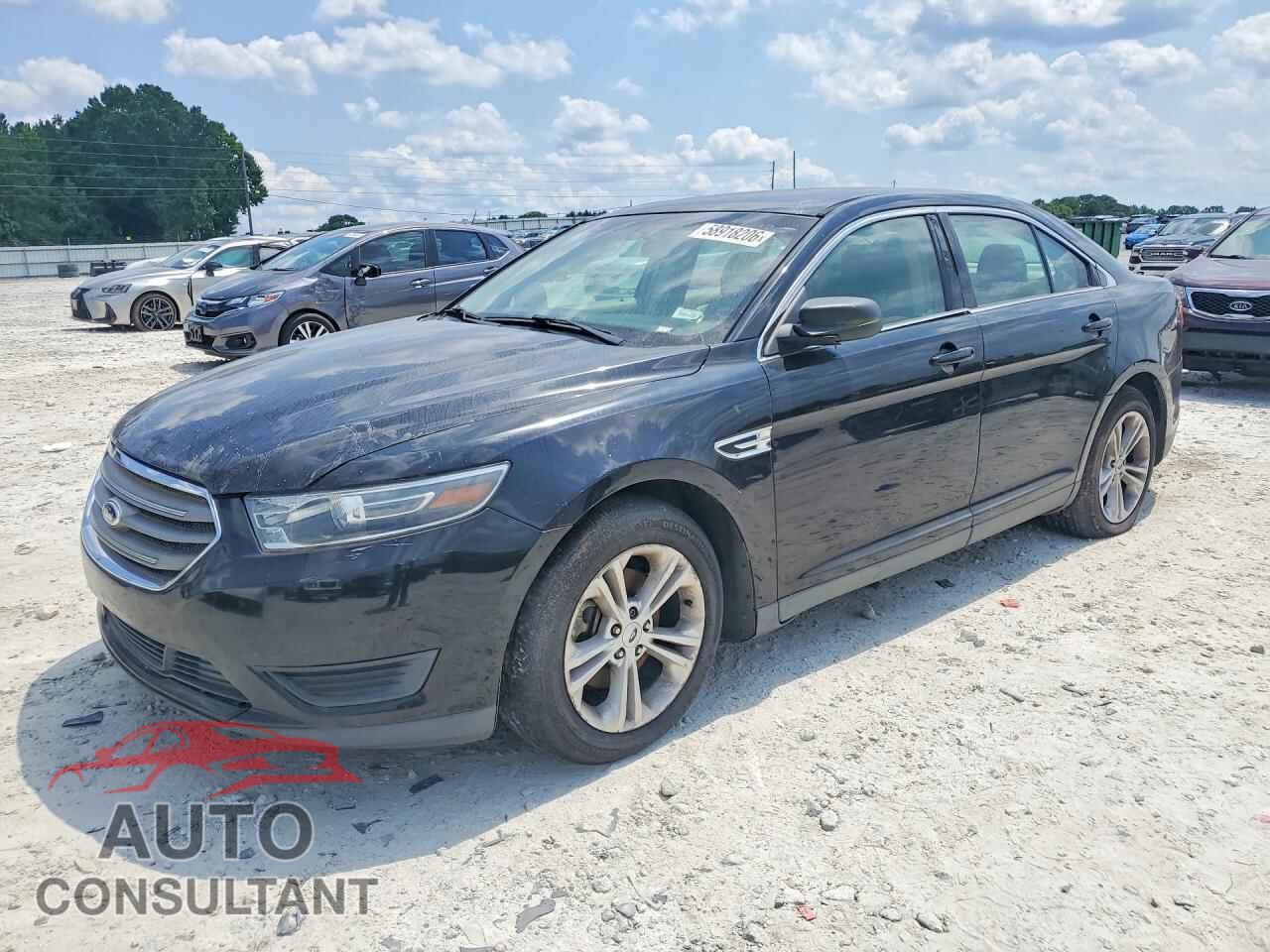 FORD TAURUS 2015 - 1FAHP2D82FG133956