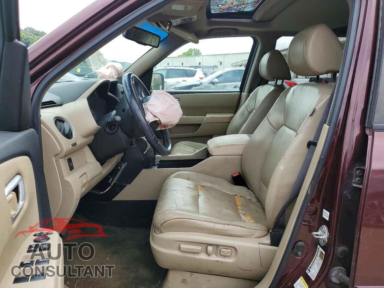 HONDA PILOT 2011 - 5FNYF4H55BB097015