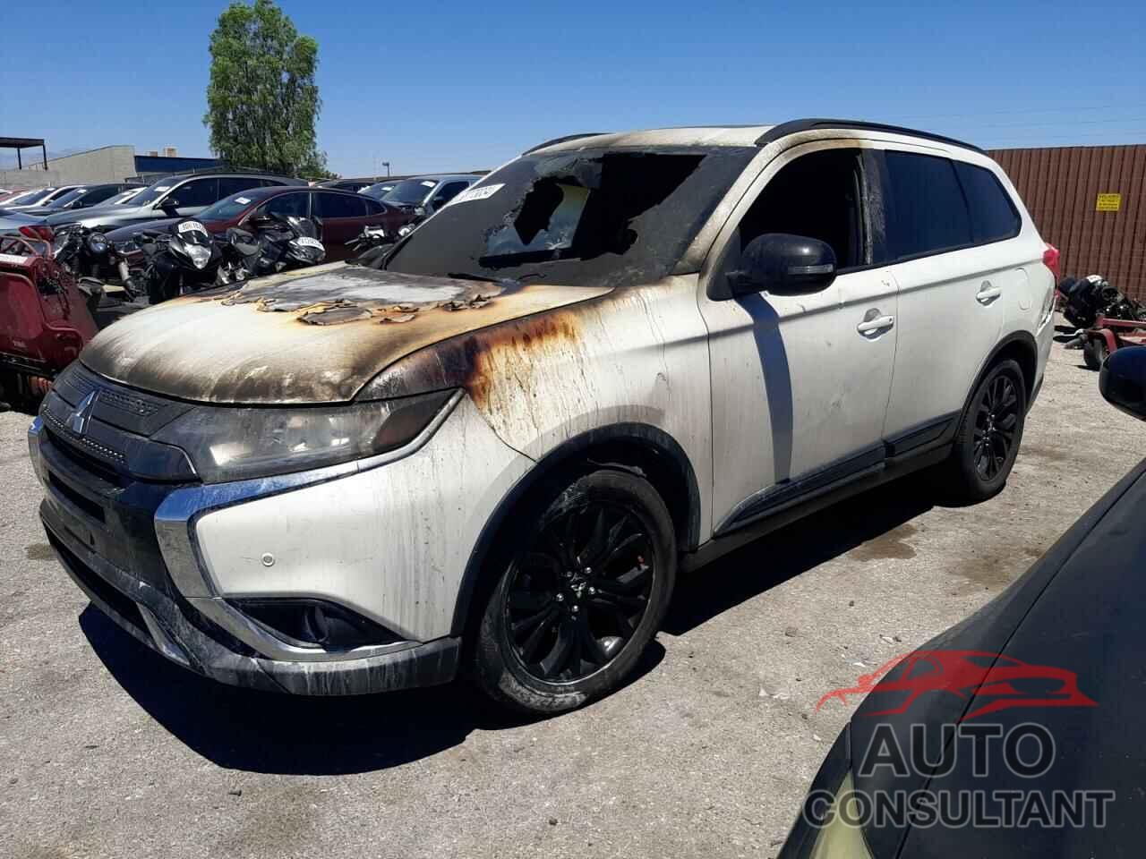 MITSUBISHI OUTLANDER 2019 - JA4AD3A38KZ025773