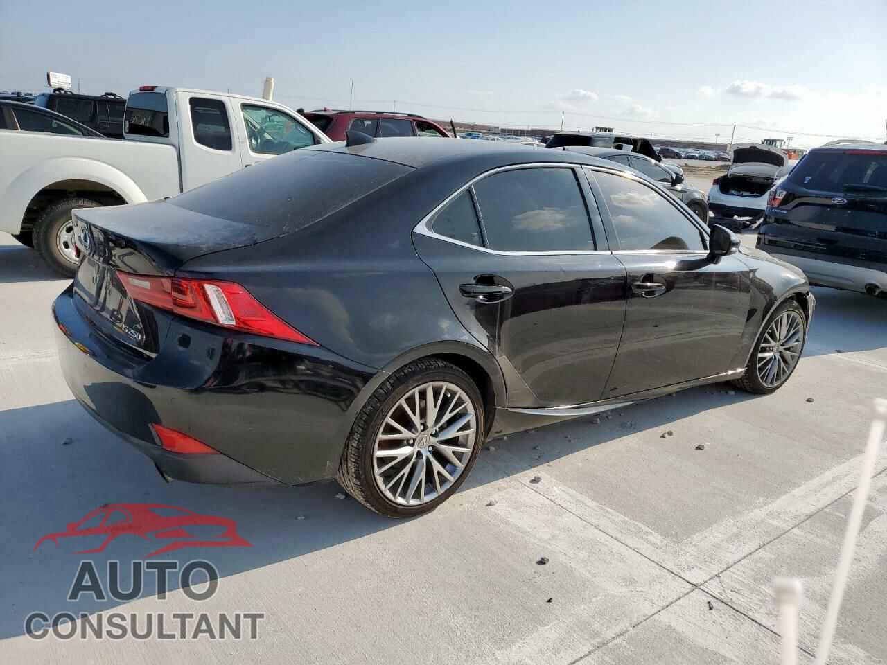LEXUS IS 2014 - JTHBF1D27E5031814