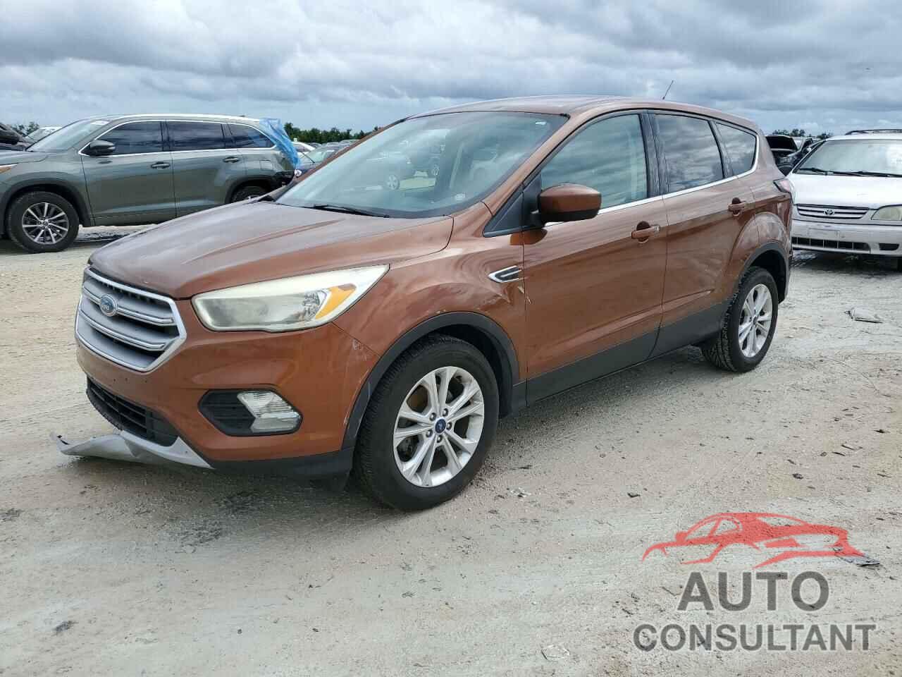 FORD ESCAPE 2017 - 1FMCU0GD1HUE65154