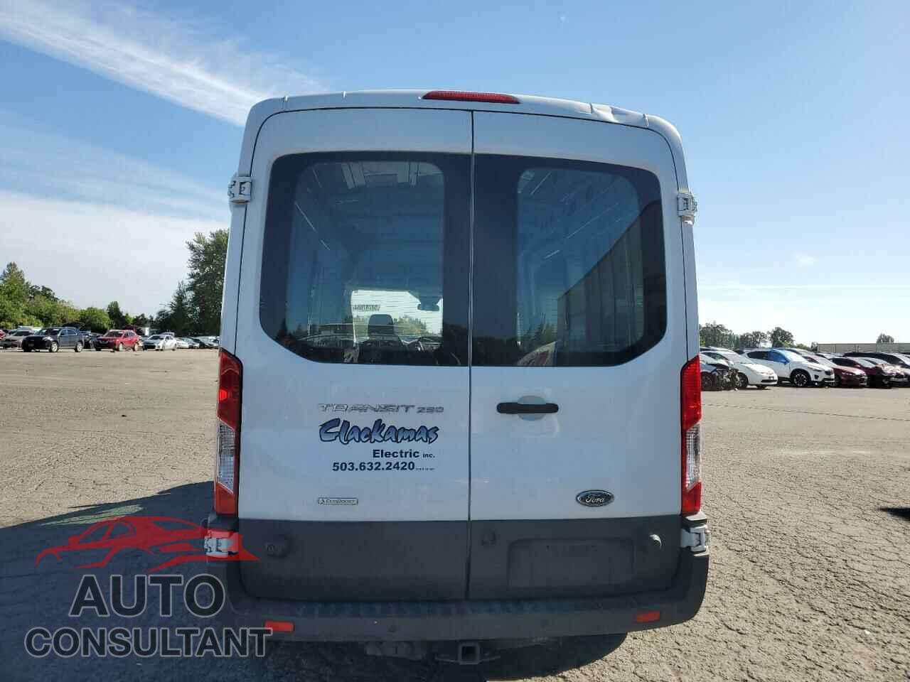 FORD TRANSIT 2016 - 1FTYR2CG8GKB02965