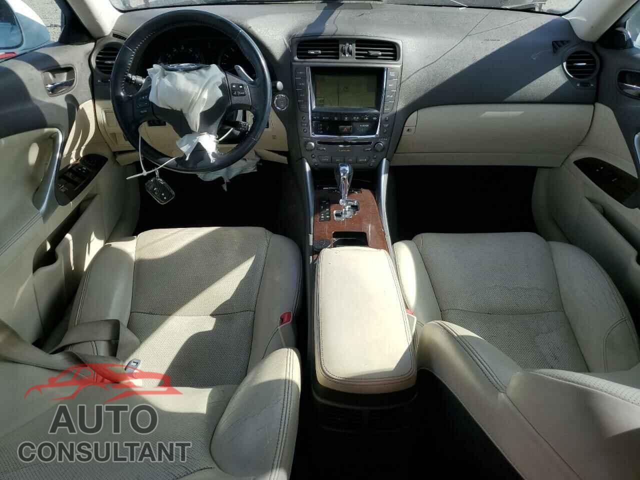LEXUS IS 2010 - JTHBF5C27A2096487