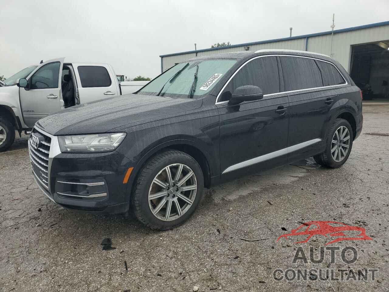 AUDI Q7 2018 - WA1VAAF7XJD037185