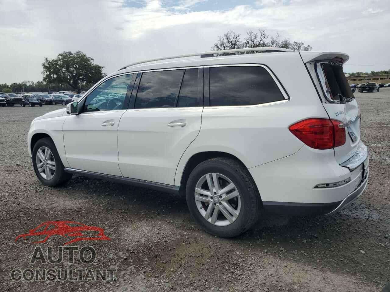 MERCEDES-BENZ GL-CLASS 2015 - 4JGDF6EE3FA514947