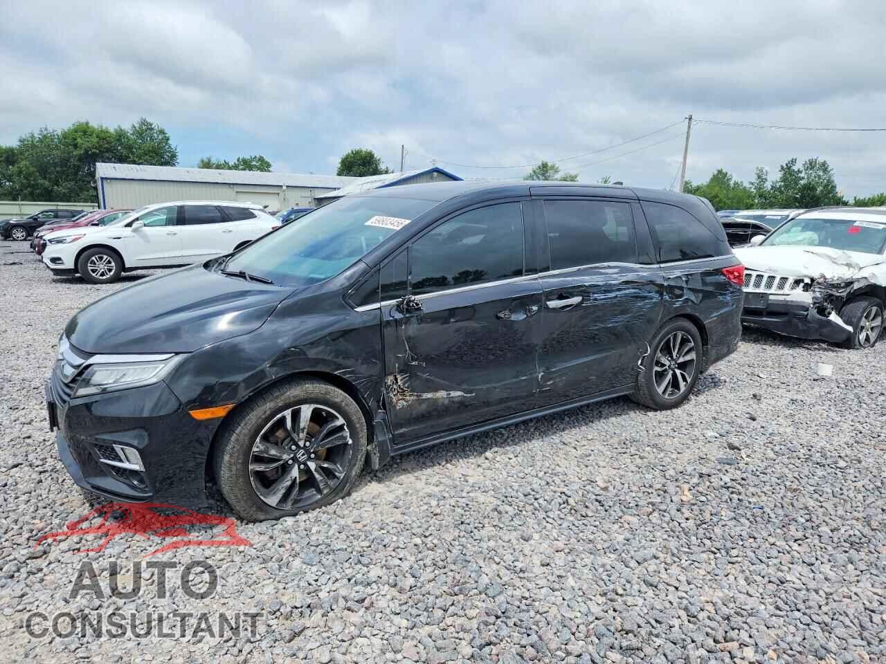 HONDA ODYSSEY 2018 - 5FNRL6H96JB071789