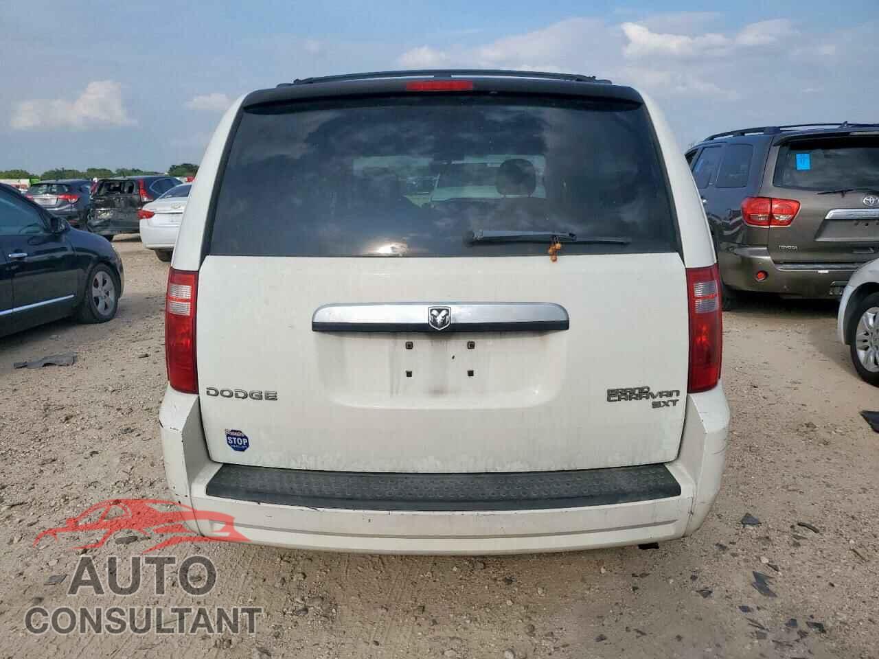 DODGE CARAVAN 2010 - 2D4RN5D14AR488677