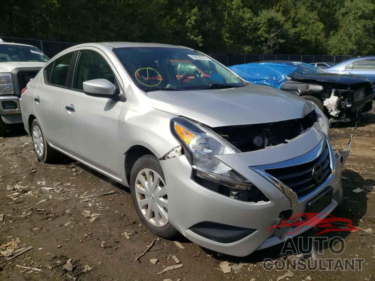 NISSAN VERSA 2018 - 3N1CN7AP2JL803077