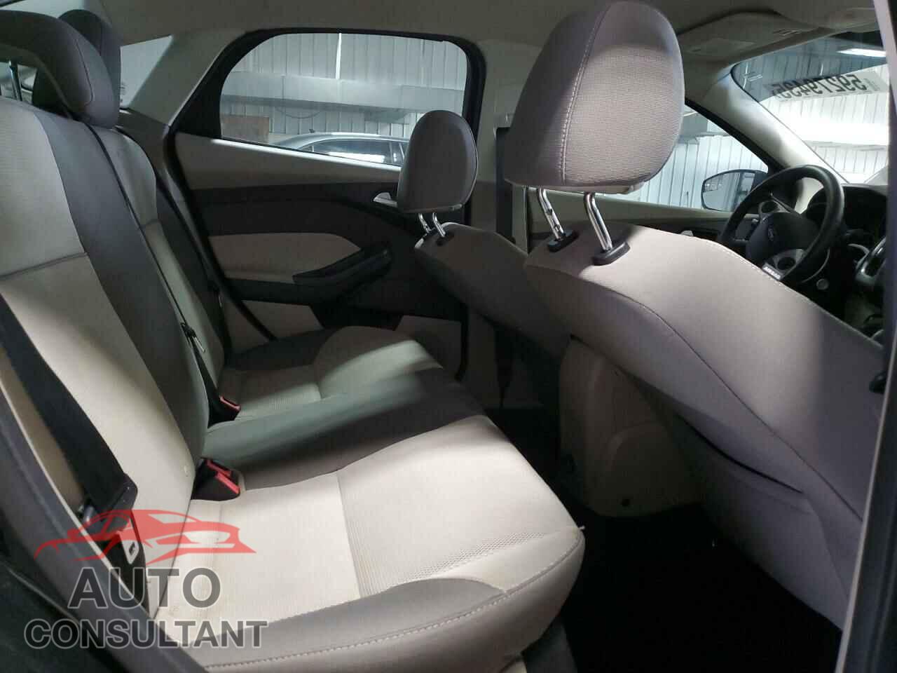 FORD FOCUS 2014 - 1FADP3F21EL191012