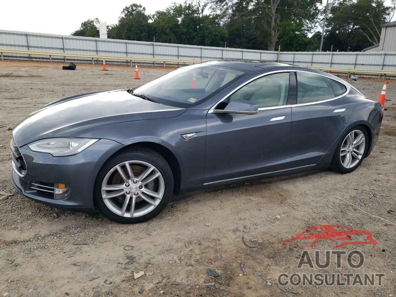 TESLA MODEL S 2013 - 5YJSA1CNXDFP12185