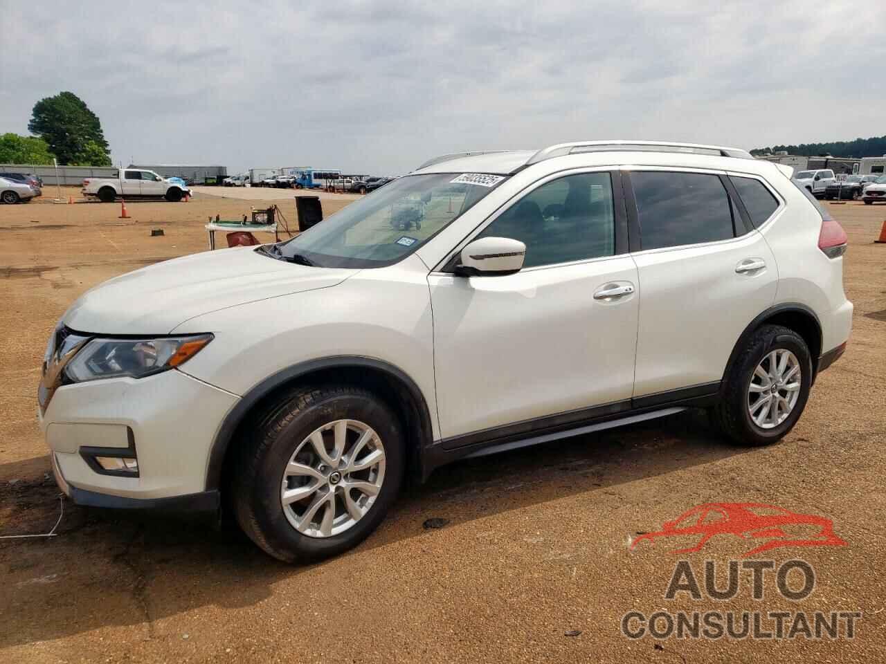 NISSAN ROGUE 2018 - 5N1AT2MV1JC777571