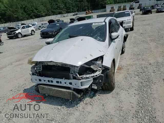 FORD FOCUS 2017 - 1FADP3L95HL320441