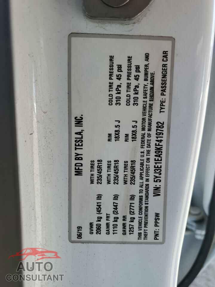 TESLA MODEL 3 2019 - 5YJ3E1EA9KF419782