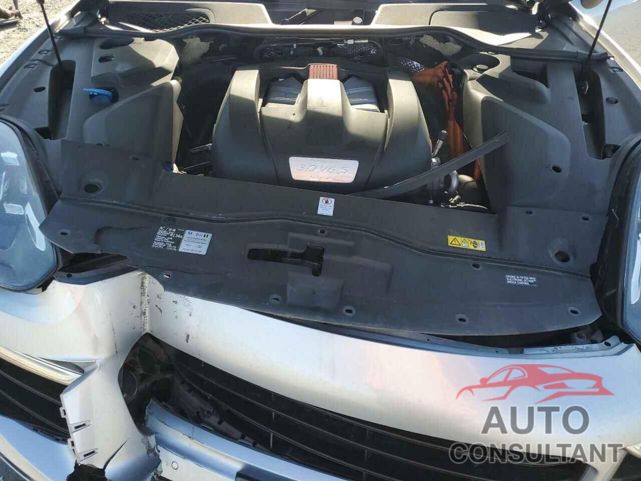 PORSCHE CAYENNE 2016 - WP1AE2A22GLA64260