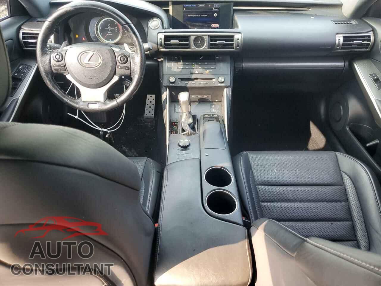 LEXUS IS 2016 - JTHBA1D20G5016962