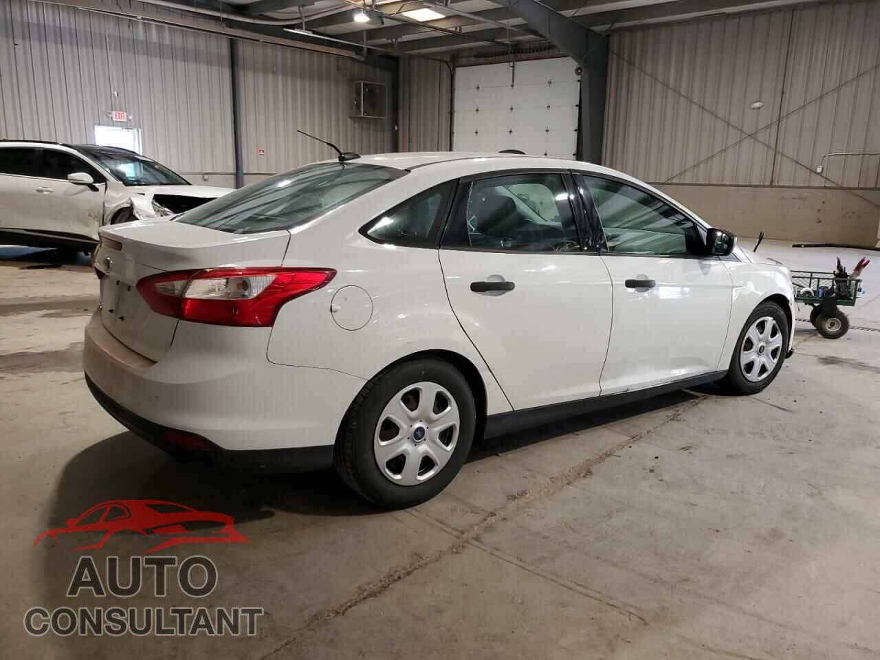 FORD FOCUS 2014 - 1FADP3E20EL274982